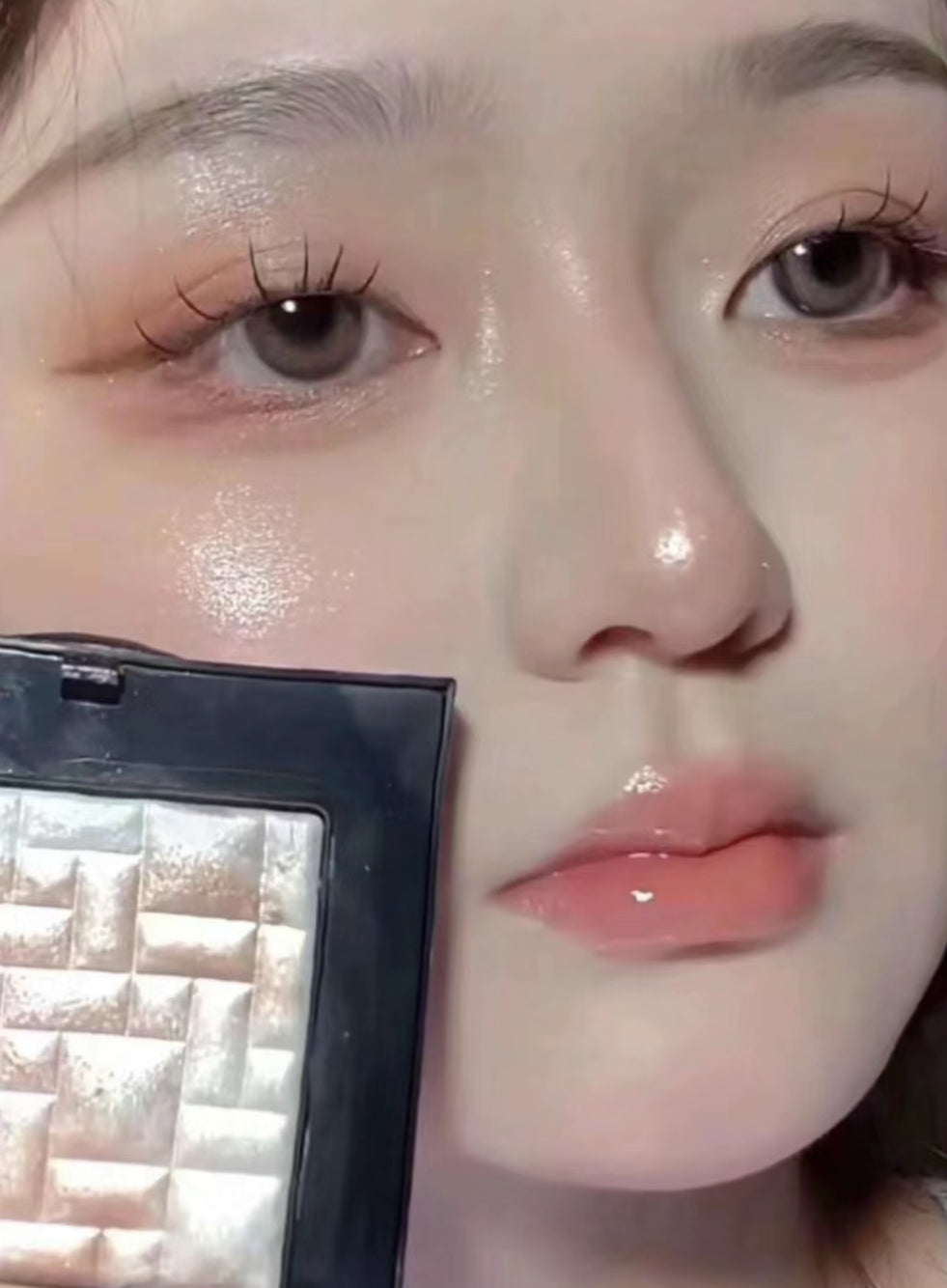 Bobbi Brown | 五花肉高光粉pink glow