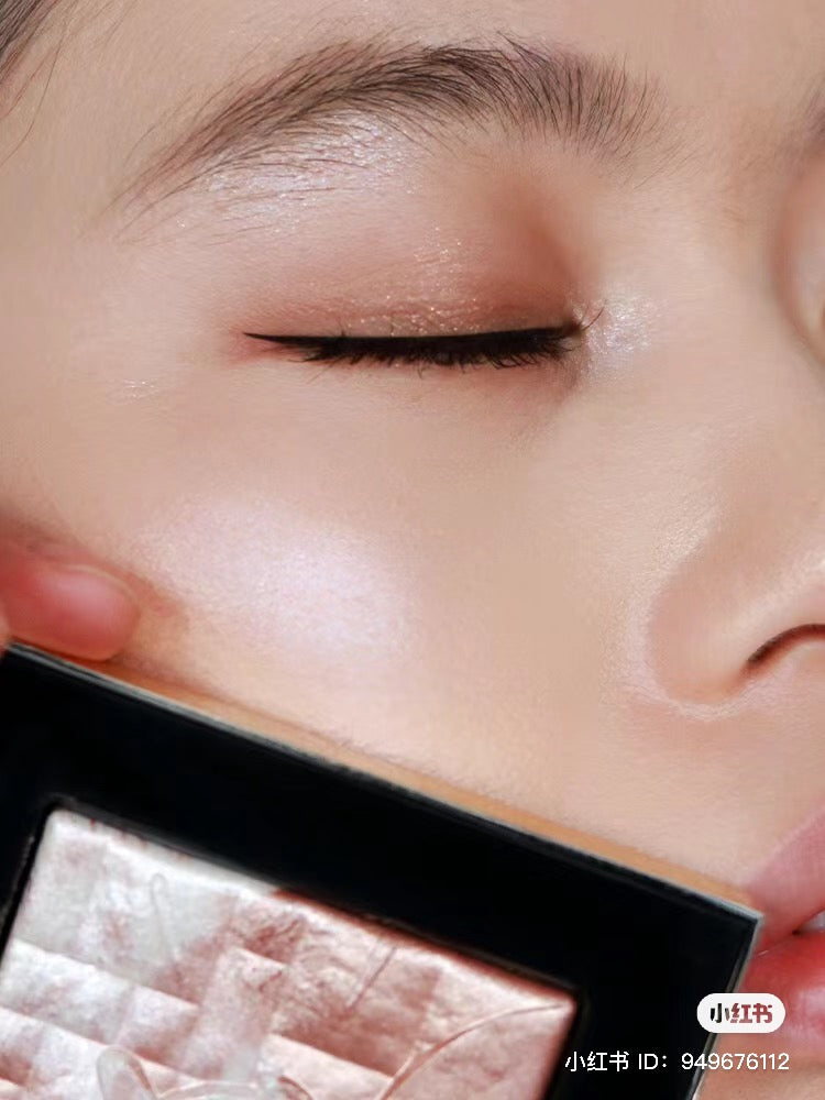 Bobbi Brown | 五花肉高光粉pink glow