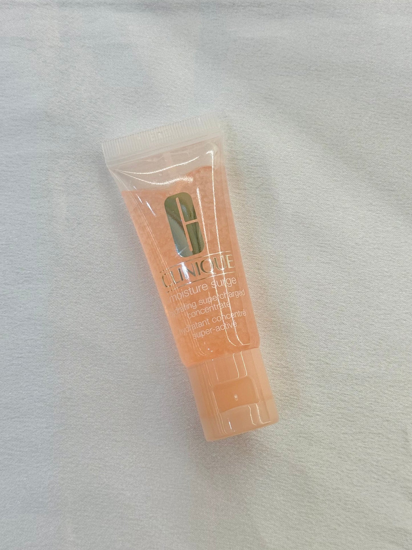 Clinique|Moisture Surge Hydrating Concentrate |保濕粉精華