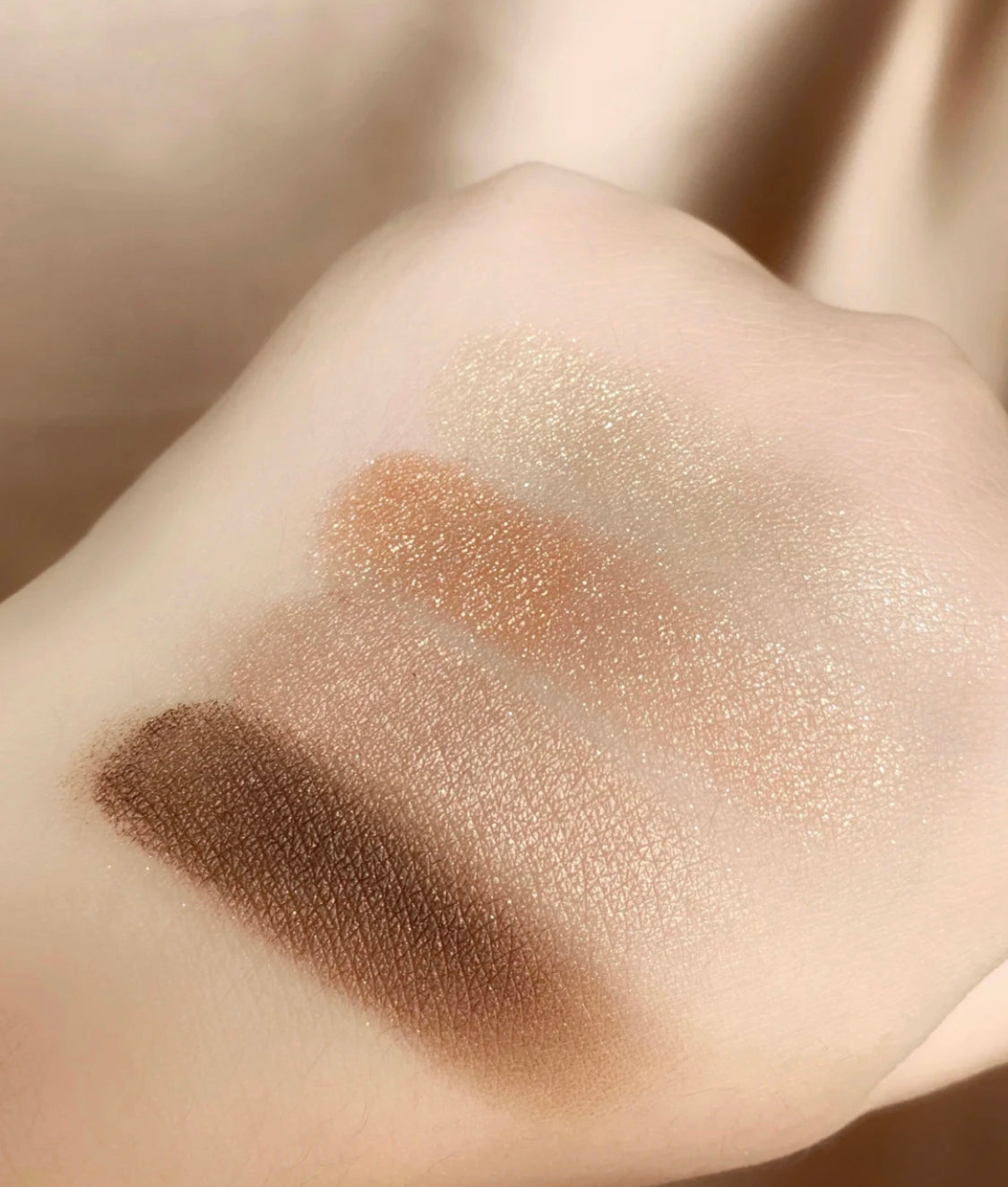 TomFord |四色眼影|01 Golden Mink
