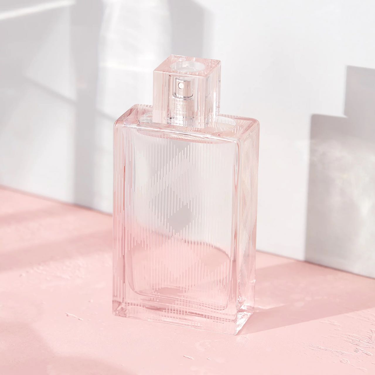 Burberry|Brit Sheer 粉紅戀歌淡香水 |100ML