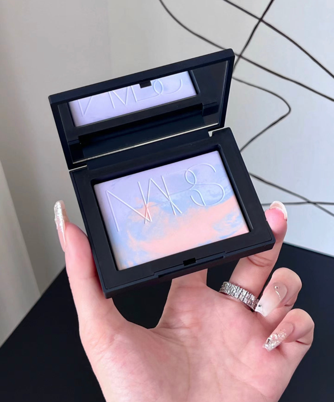 Nars|🔥熱門限定版控油蜜粉餅 |Lavender Light 星雲紫