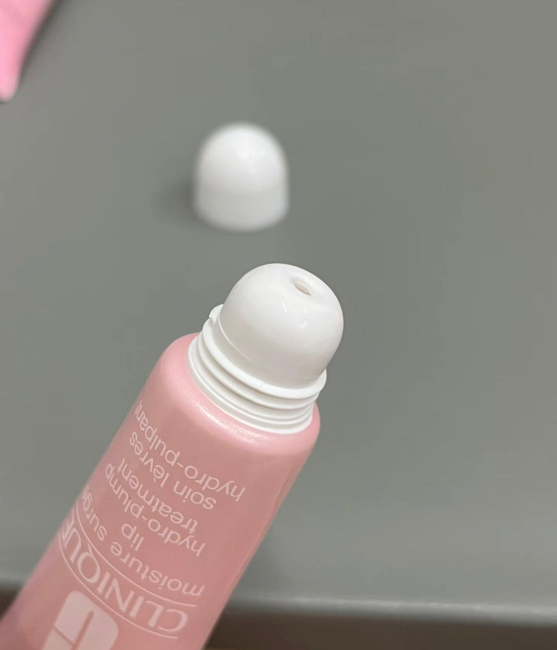 Clinique|Moisture Surge Lip Treatment |滋潤唇部精華 |7ML 旅行裝