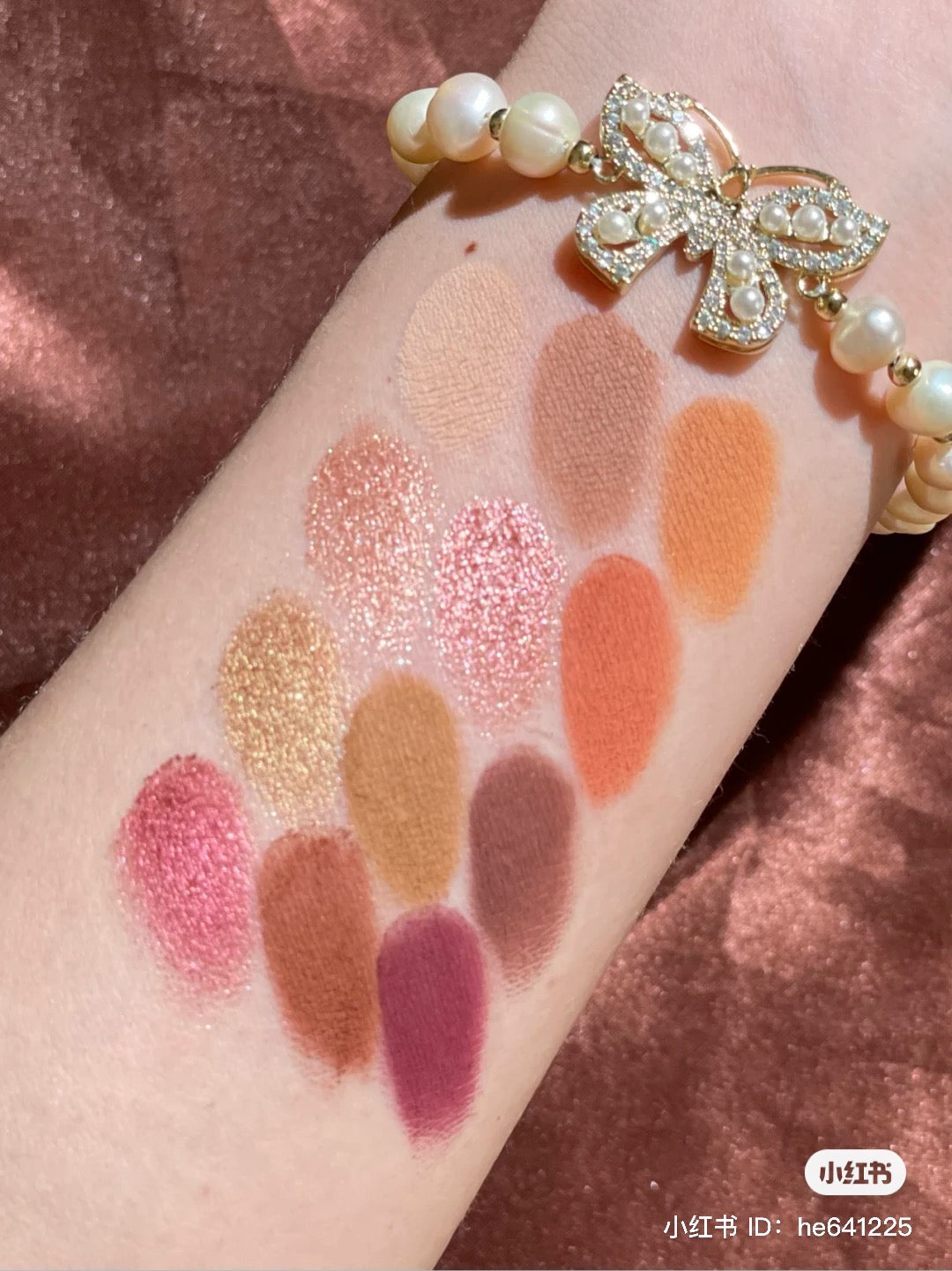 Colourpop | plush like me 12色眼影盤