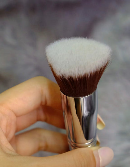 Sigma | F80 Flat Kabuki  Brush 
平頭粉底掃